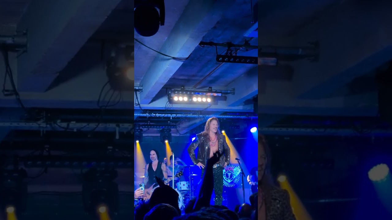 Fozzy - SOS (ABBA cover)