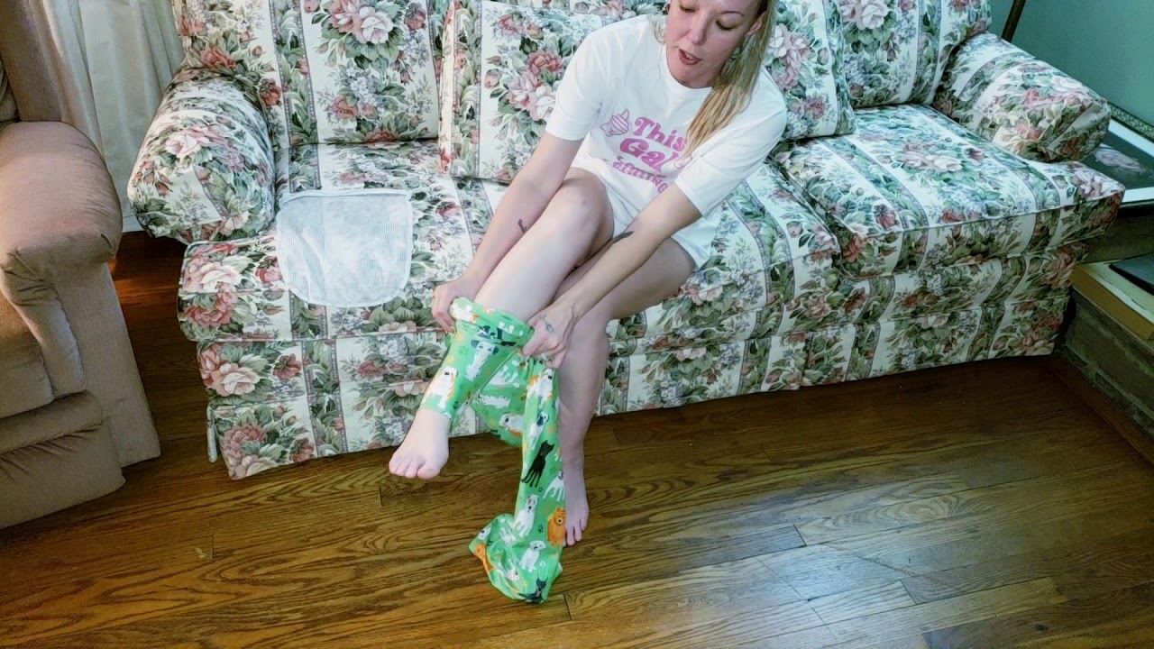 How to PUT ON LEGGINGS and how to WASH LEGGINGS