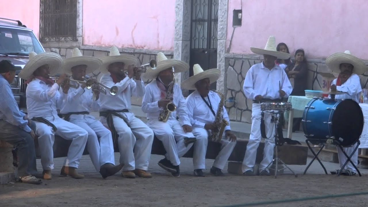 Tamborazo Zacatecano- El Charro Juarez