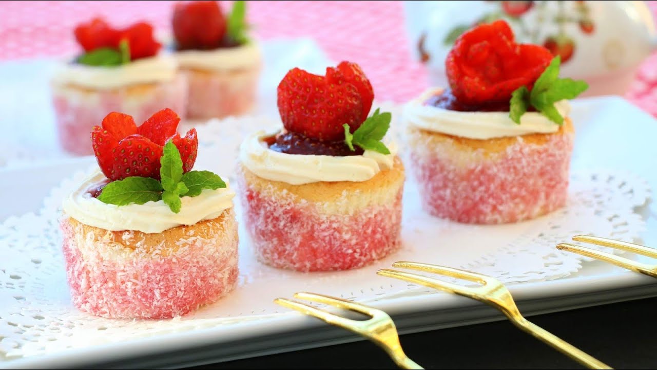 Birthday Cupcake Ideas - Fluffy and Moist Strawberry Cupcake Recipe