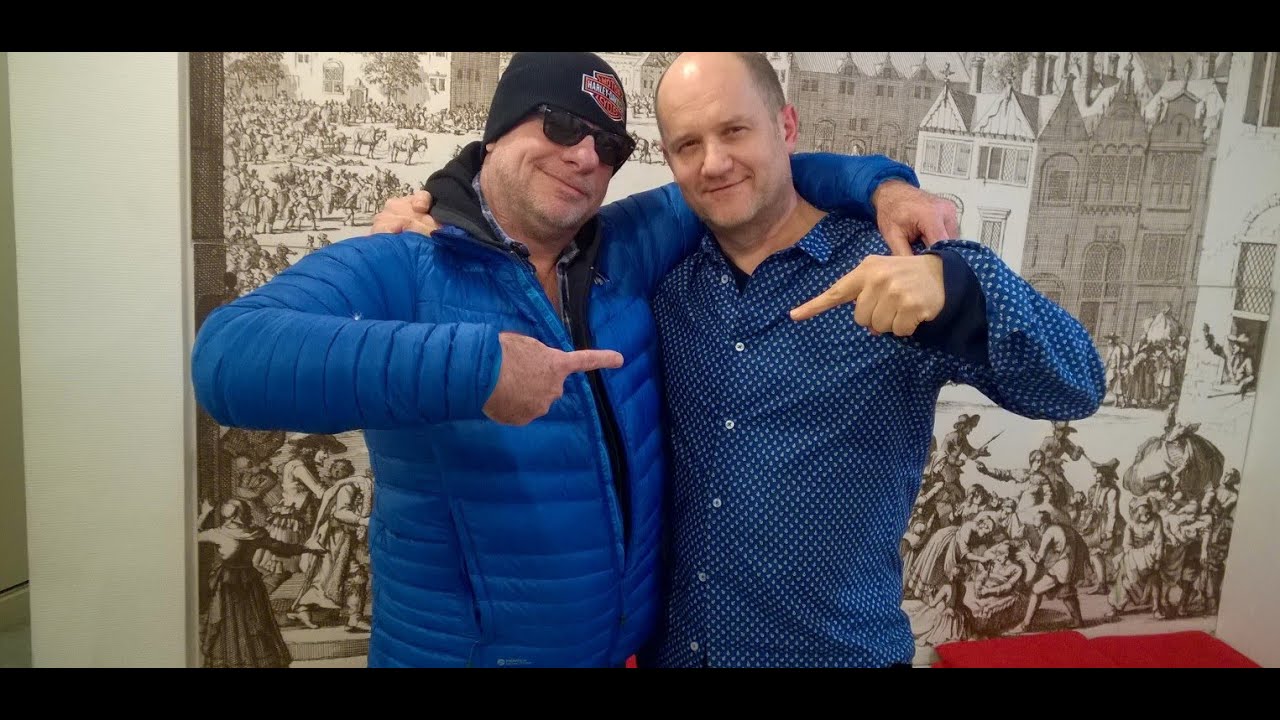 Entretien avec Bernie BONVOISIN, chanteur, cinéaste, écrivain. 