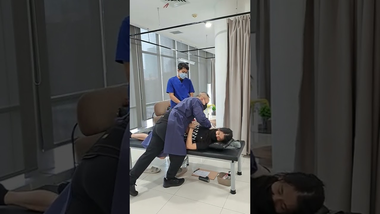 neck problem due to long hour in computer 🖥..CLM Tit Tar Adjustment by MasterChrisLeong