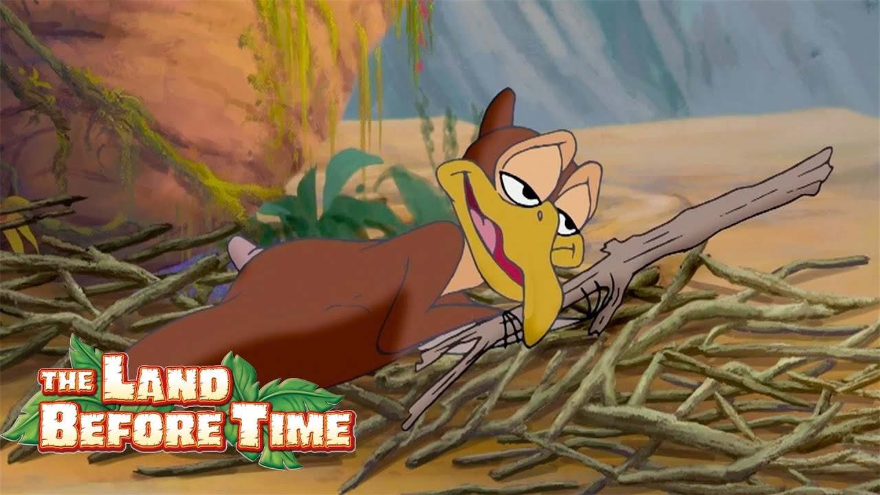 Petrie Moves House 🏠 | Full Episode | The Land Before Time