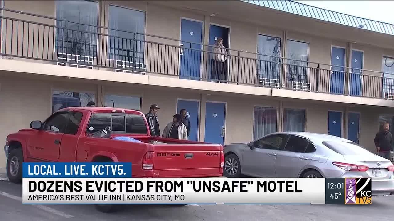 Dozens forced to leave 'unsafe' Kansas City motel as 48-hour notice expires