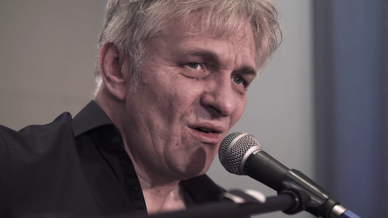 Fool Yourself Forever (live solo version) - dirk Blanchart