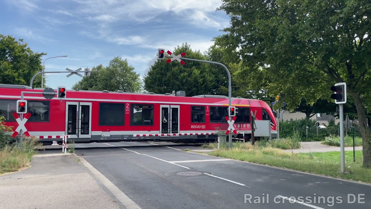 [4K] Rail crossing Bergheim [DE] ⨉ Bahnübergang ⨉ Spoorwegovergang | Rail crossings DE