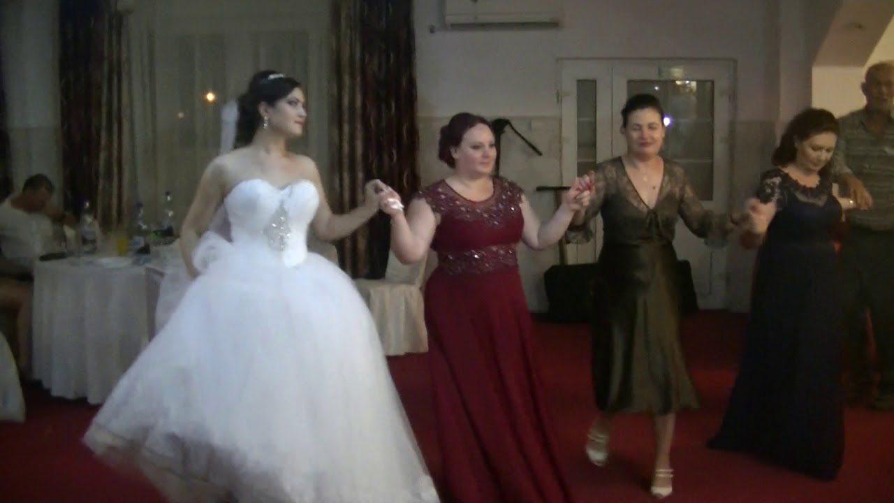 Formația Radu Style . Tel 0745151754.Viața mea vreau să o &icirc;mpart cu tine. Formații nunți București.