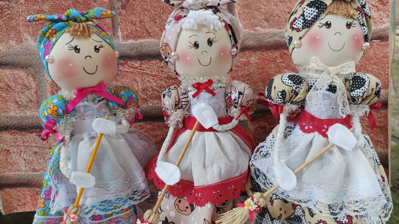Boneca feita com cone de linha.Faça e venda todas.