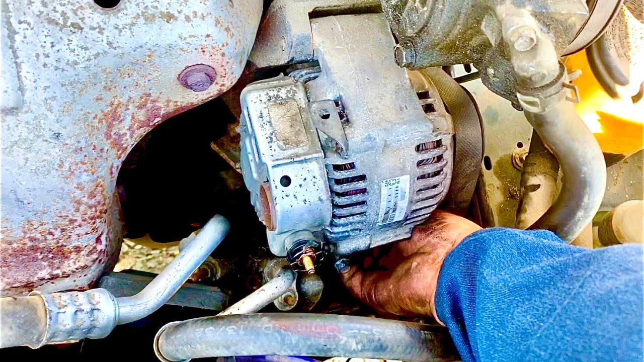 How to replace an alternator on a Honda Accord @El Chano Jose