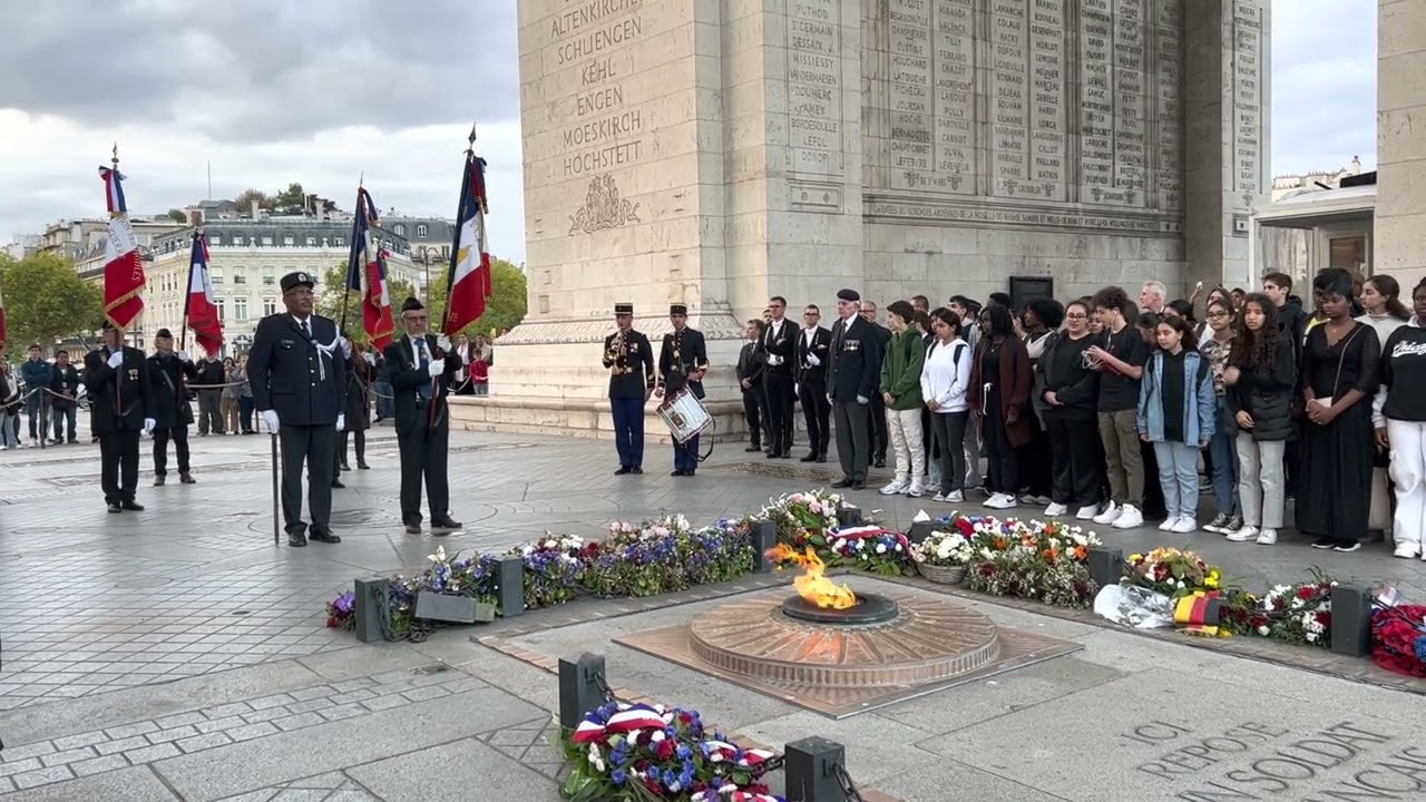 Hymne au soldat inconnu &agrave; l&rsquo;Arc de Triomphe