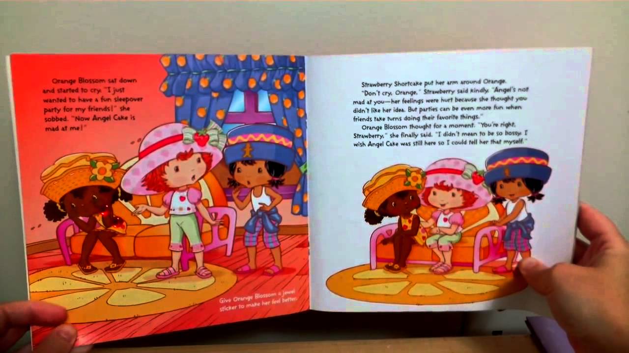 Strawberry Shortcake Sleeps Over