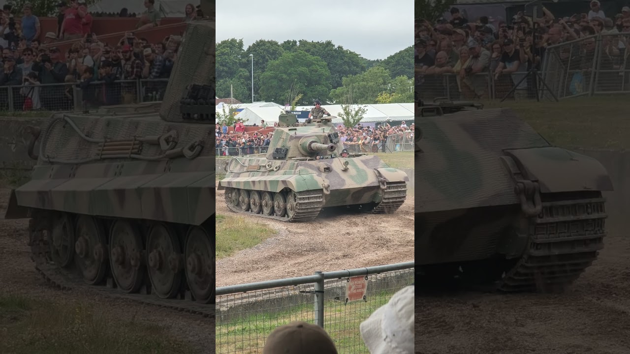King Tiger on the move at Tank Fest 2025 #tankfest #kingtiger #tiger2