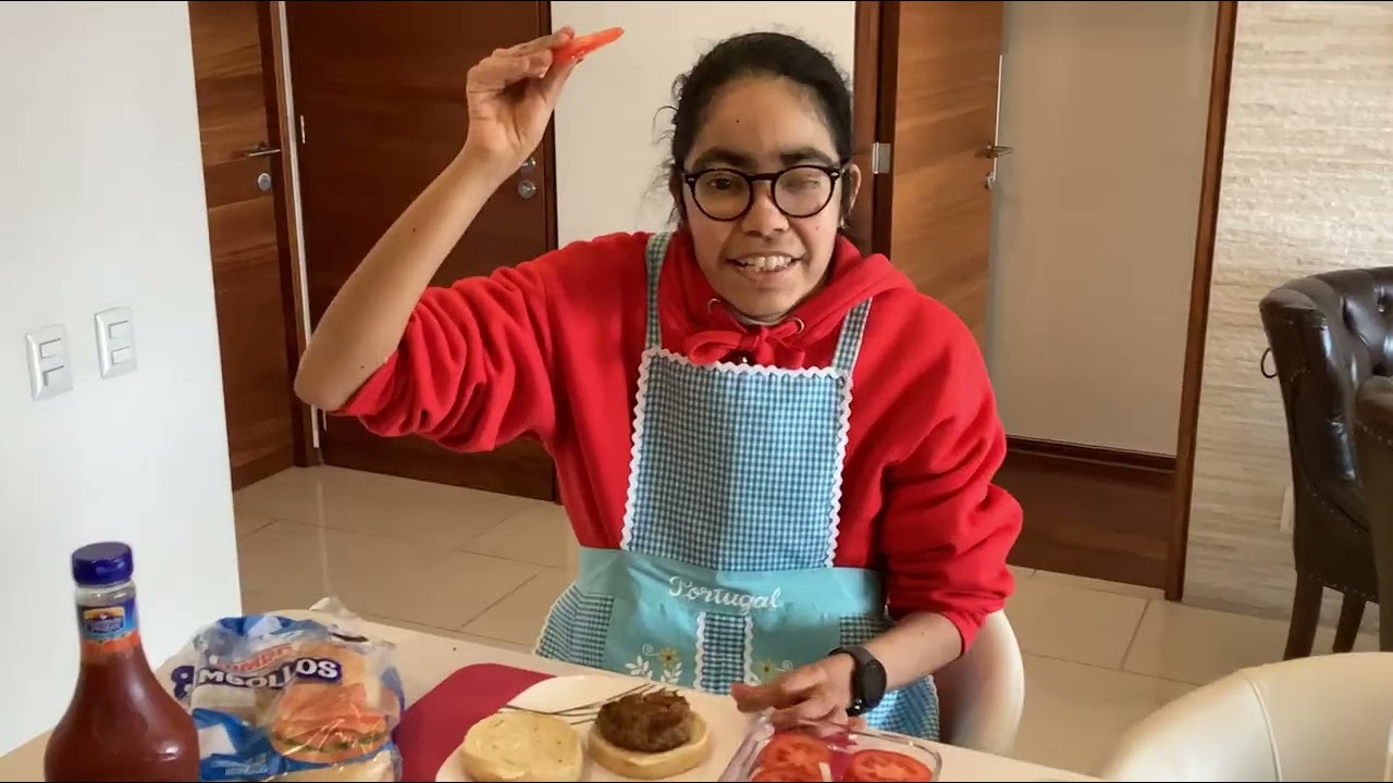 AMBURGUESAS CON VERDURAS Y MÁS! ESTILO CAROLA ,Una delicia 😋.