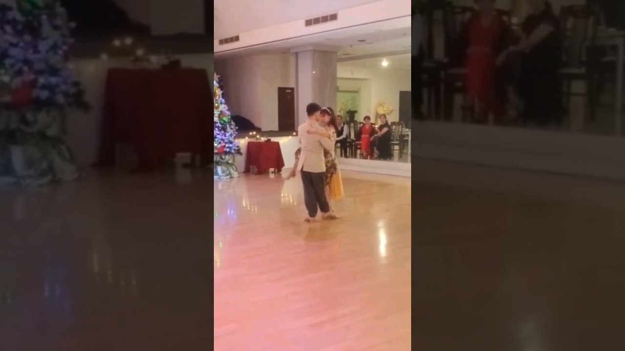 christmas dance 