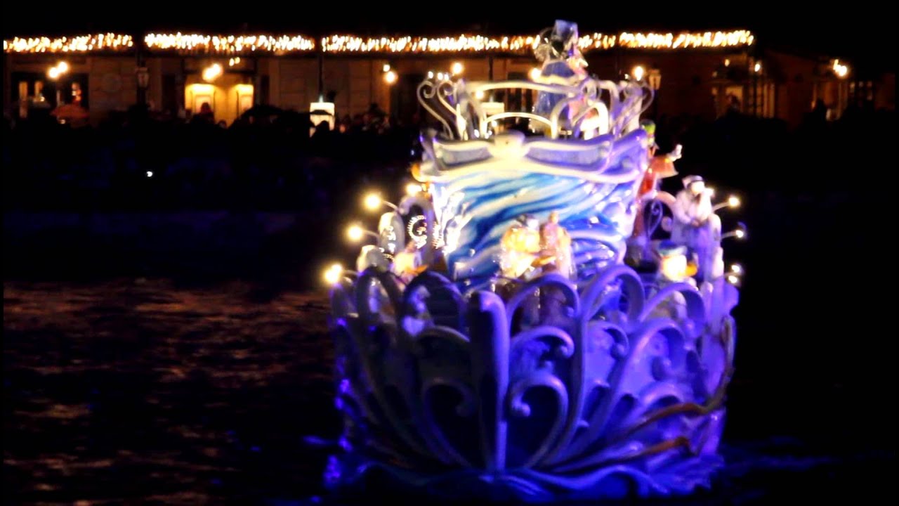 雨の日のカラー・オブ・クリスマス