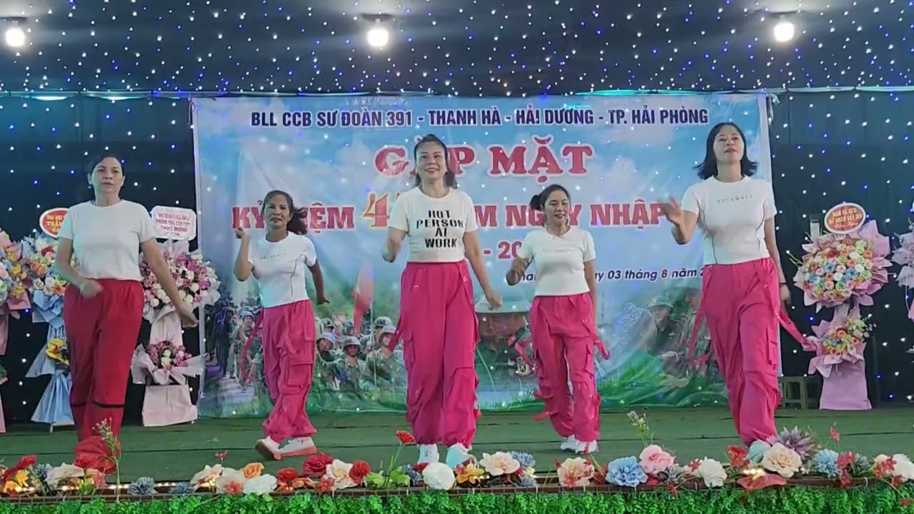 Sụpff dancel ngọc kiều. Mạnh bà của bích ngọc.