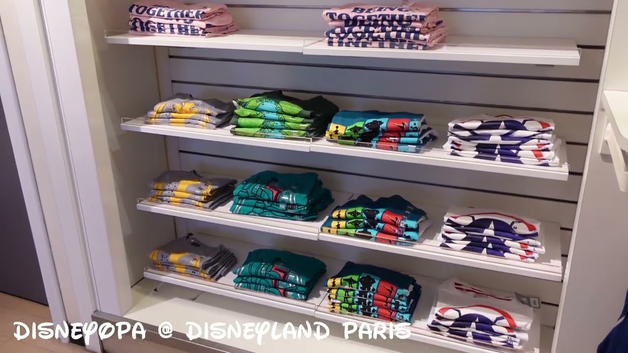 SHOP WALK - Der Disney Fashion Shop im Disney Village - DisneyOpa