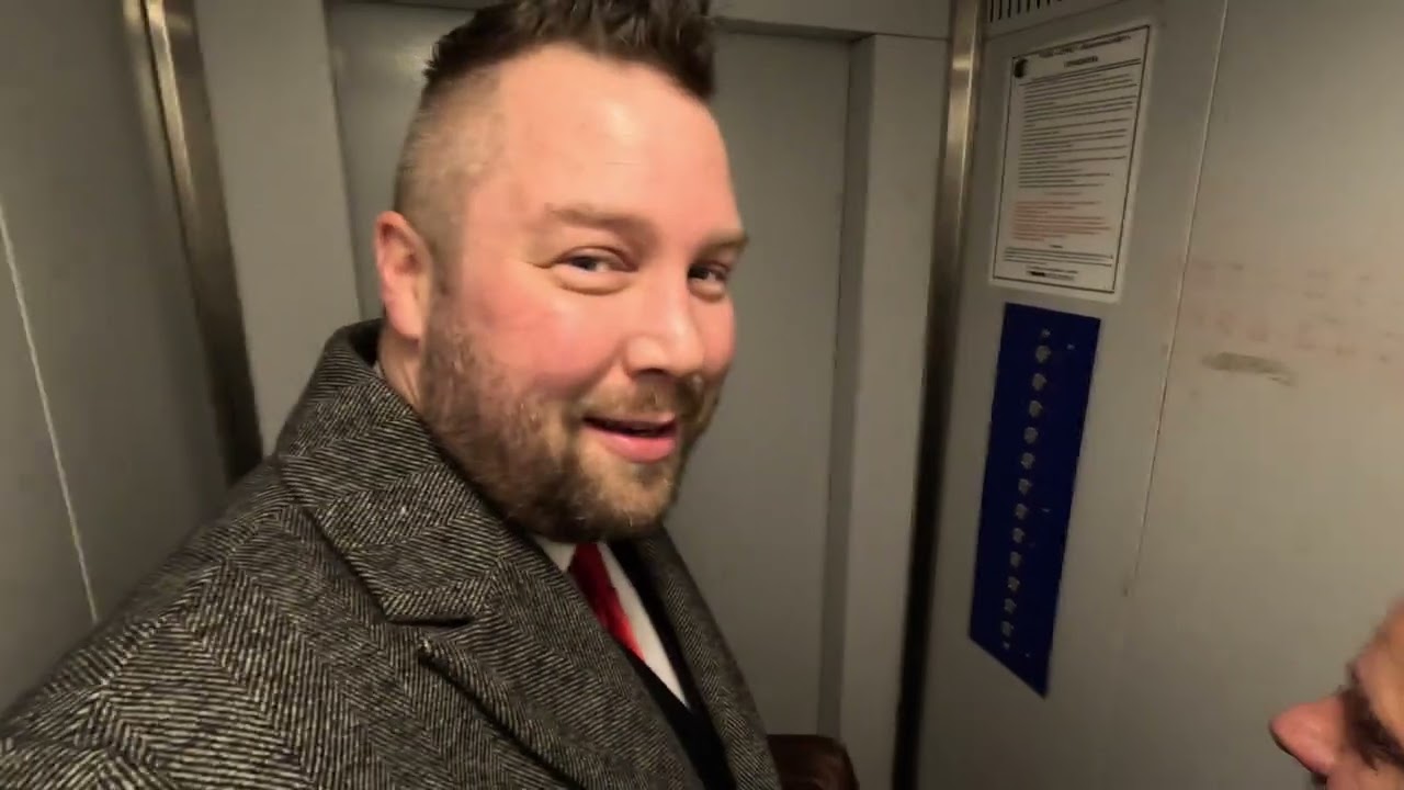 Inside a Soviet Elevator