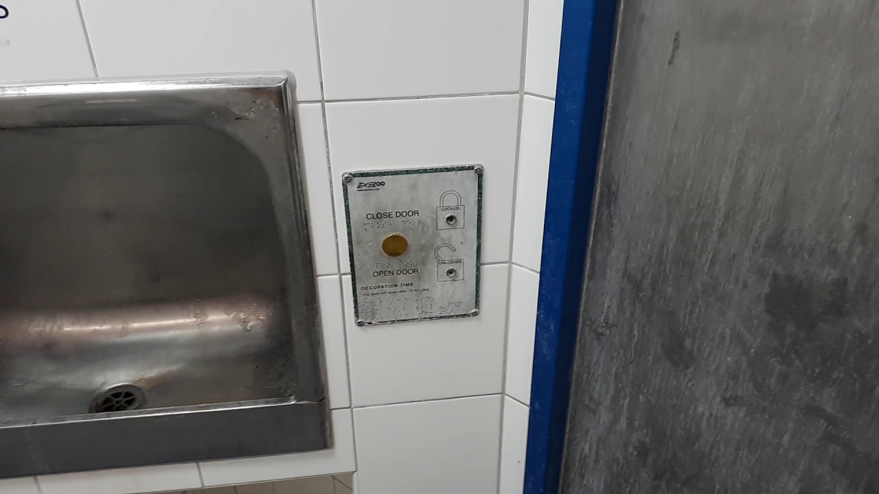 Exeloo Public Toilet @ Bunbury