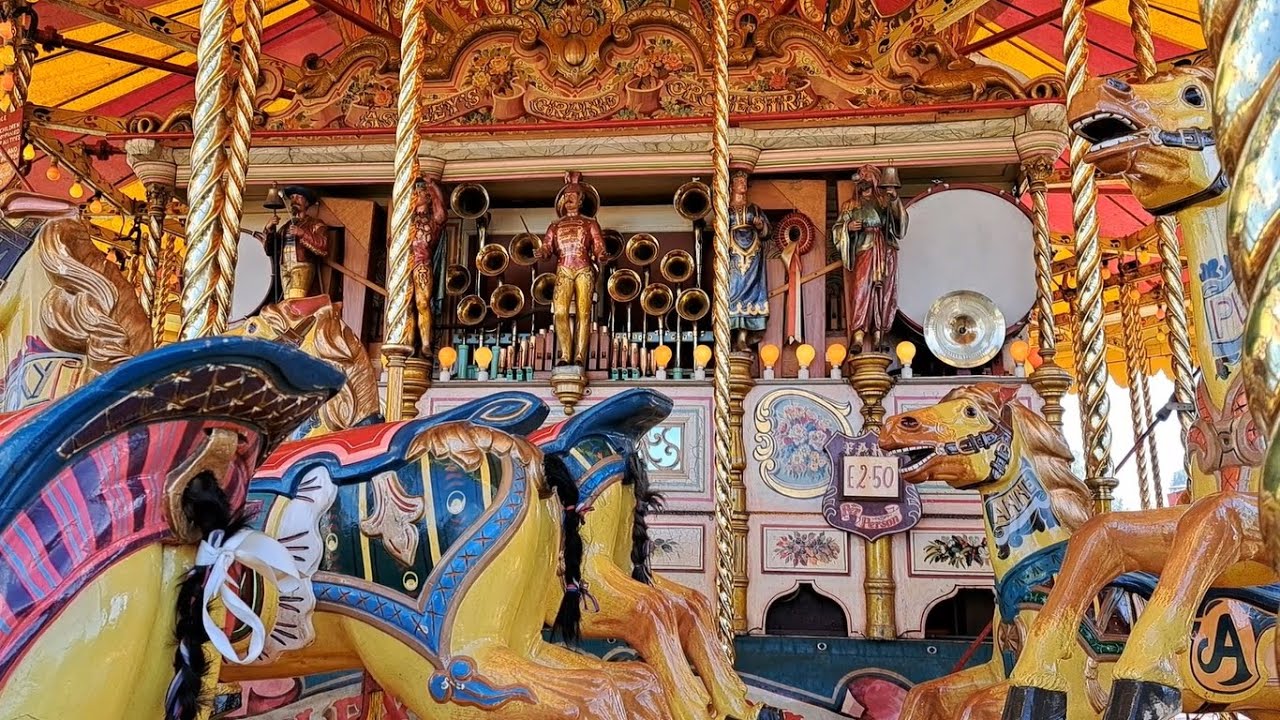 48 key Gavioli fairground organ and Gallopers - Bedford 2022