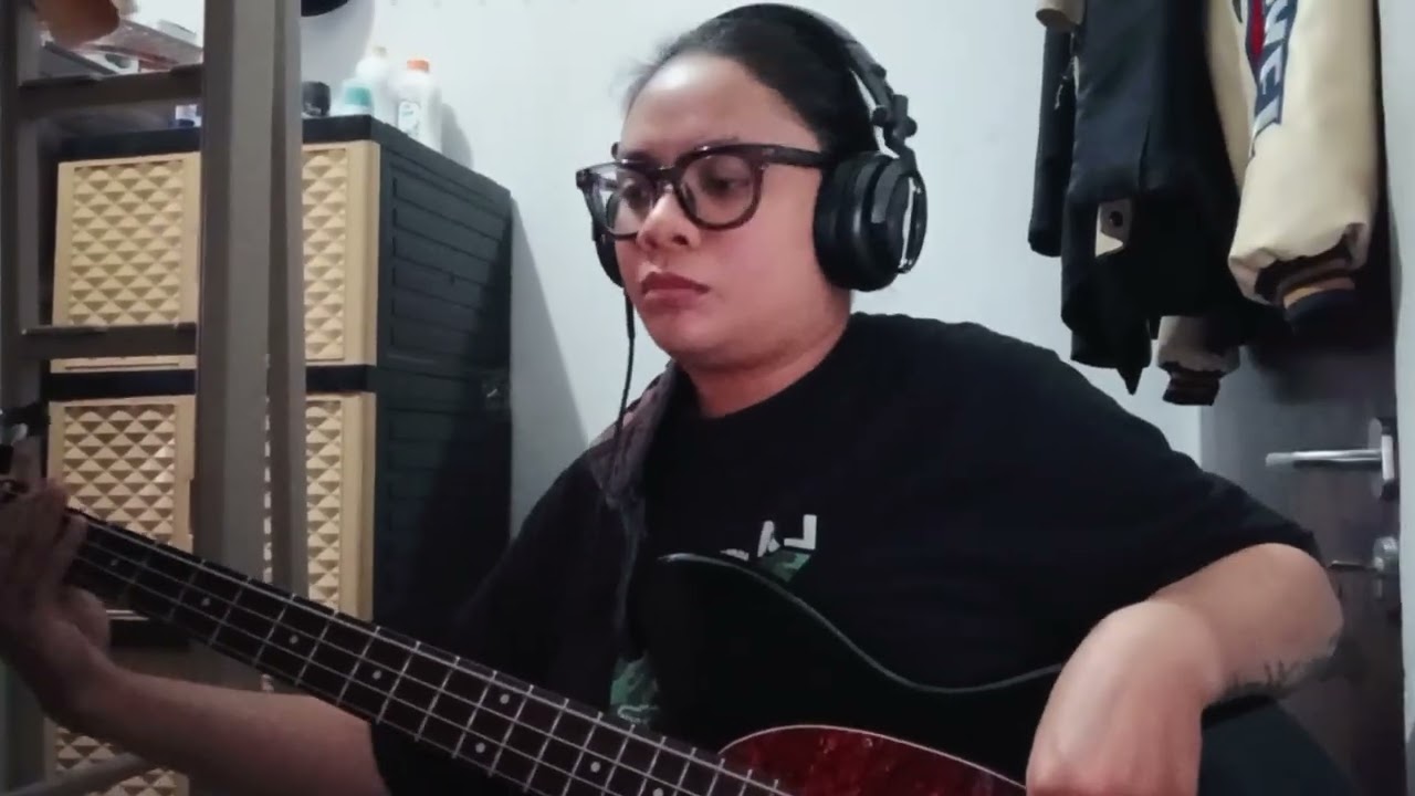TOTO - ROSANNA (BASS COVER)