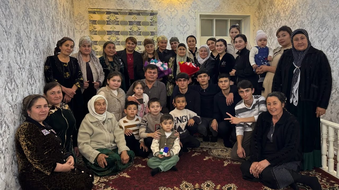 2392-СОН ЖАННАТИМ ОНАМ ШУКРОНА КУНИНГИЗ МУБОРАК. ЖАНГИ ОТА МАХАЛЛАСИНДА ТАБРИК
