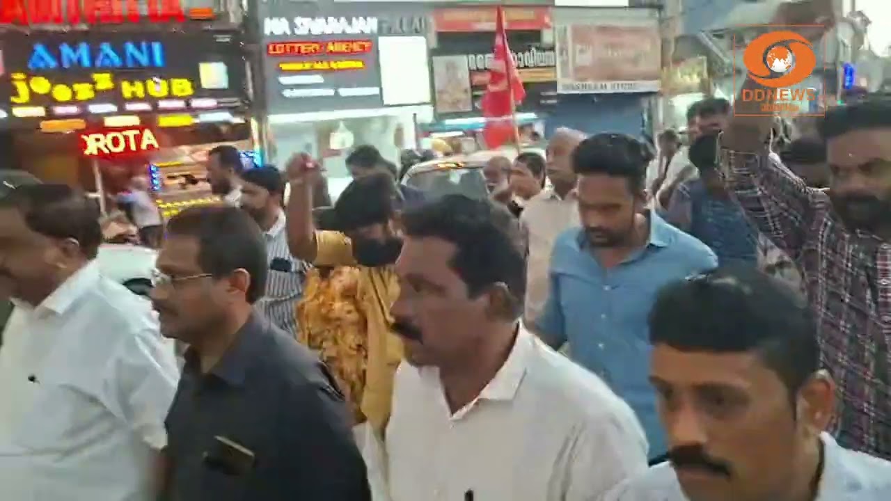 Protest in Pathanamthitta against CPM, Youth Congress in support of Health Minister