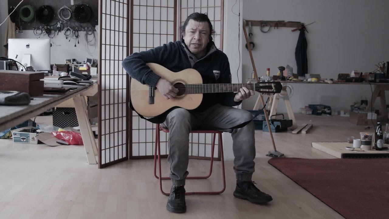 León Castillo A Million Roses