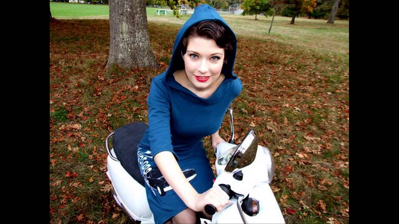 Scooter Girls