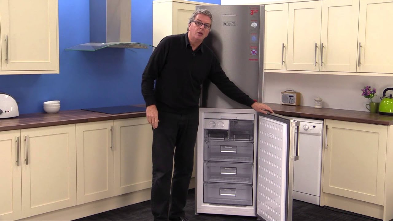 Blomberg KGM9680PX Frost Free Fridge Freezer