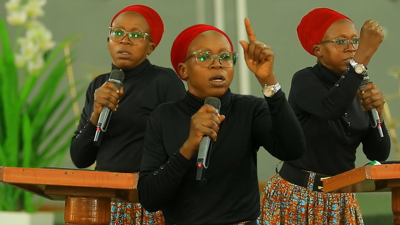 HOYA WISUBIRA INYUMA NGO NI AHABU😰 UWO MUSARABA UMWAMI ARASHAKA KUWUGUTURA😇 IMANA ITANZE ITEGEKO