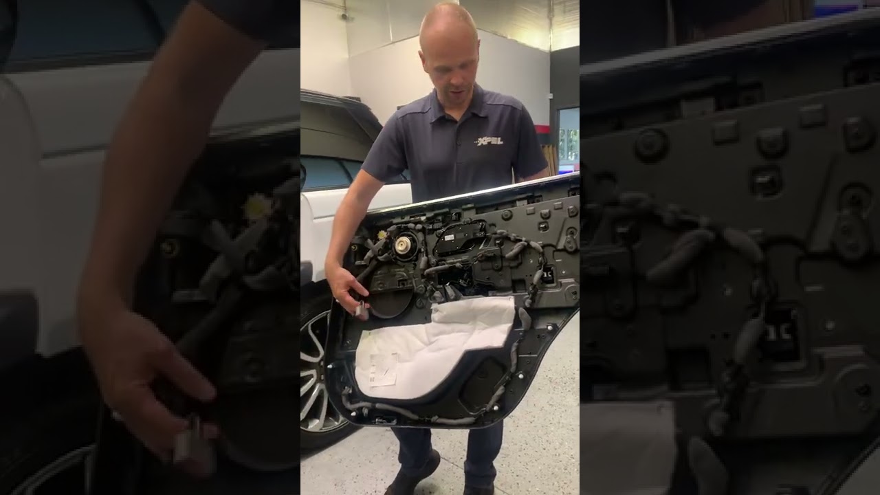2021 Range Rover removing door panels