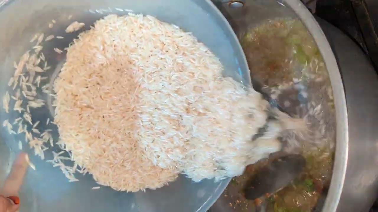 Kabuli ( Afghani ) Pulao recipe - Beef Chanpe Kabuli Pulao recipe - Mere Style me - With Sadia Imam 