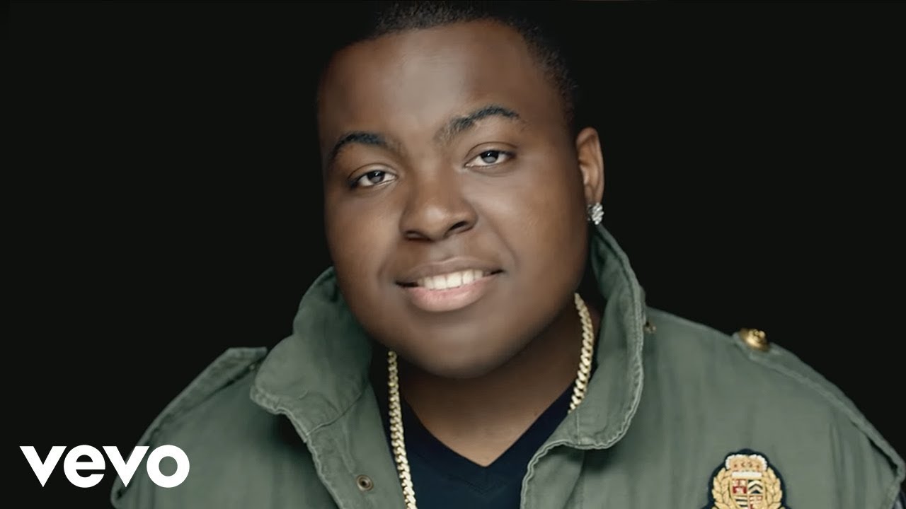 Sean Kingston - Back 2 Life (Live It Up) (Official Vedio) ft. T.I.