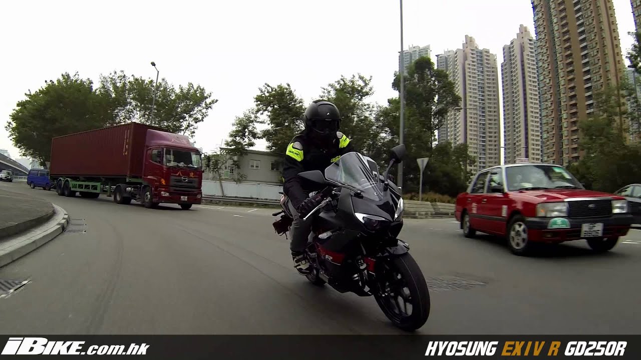 2015 Hyosung EXIV R GD250R