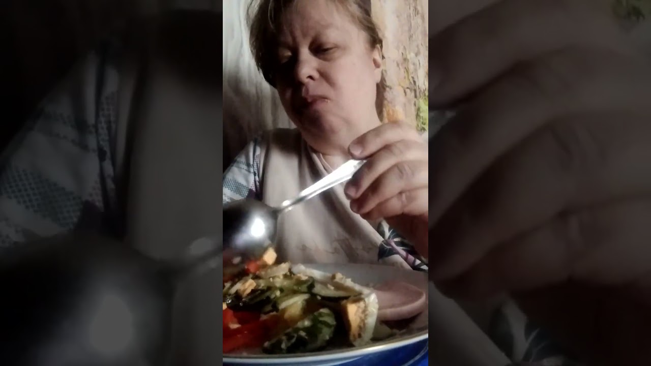 Мукбанг и болтовня