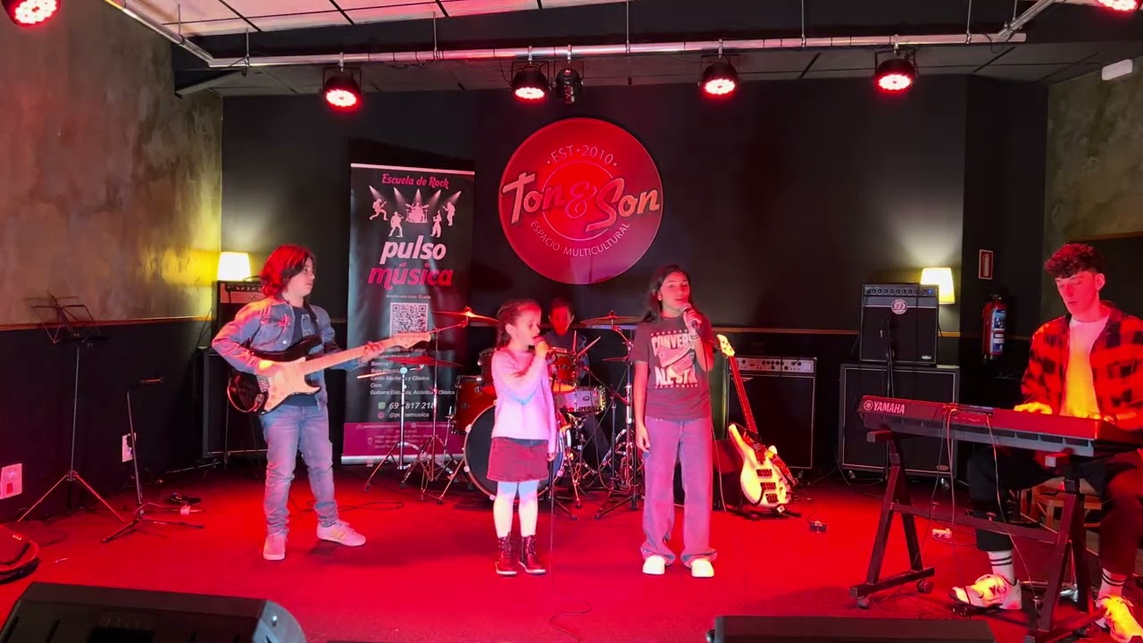 Flowers Cover Miley Cyrus Pulso Música 21 de febrero 2026