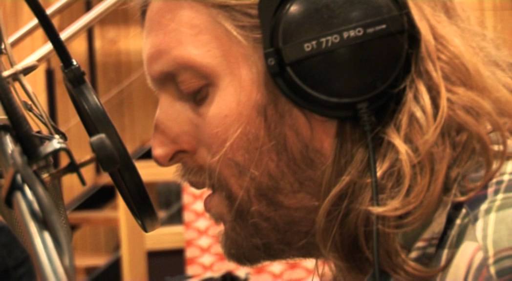 Studio Brussel: Smith & Burrows - As The Snowflakes Fall
