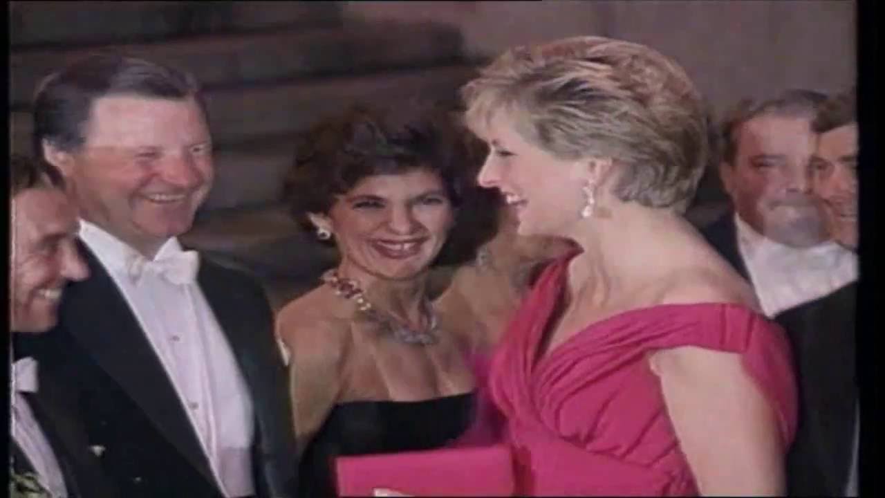 Princess Diana - Fashion Queen