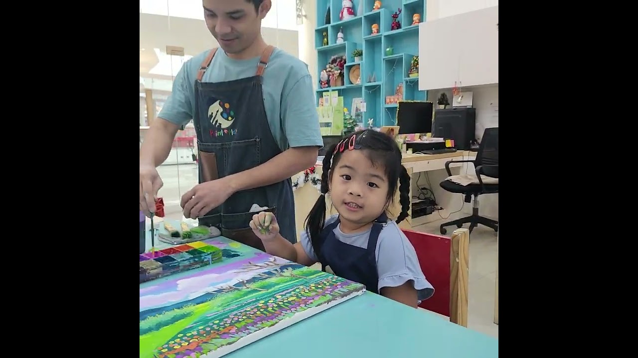 ระบายสี ที่ สถาบันศิลปะ paint&play   