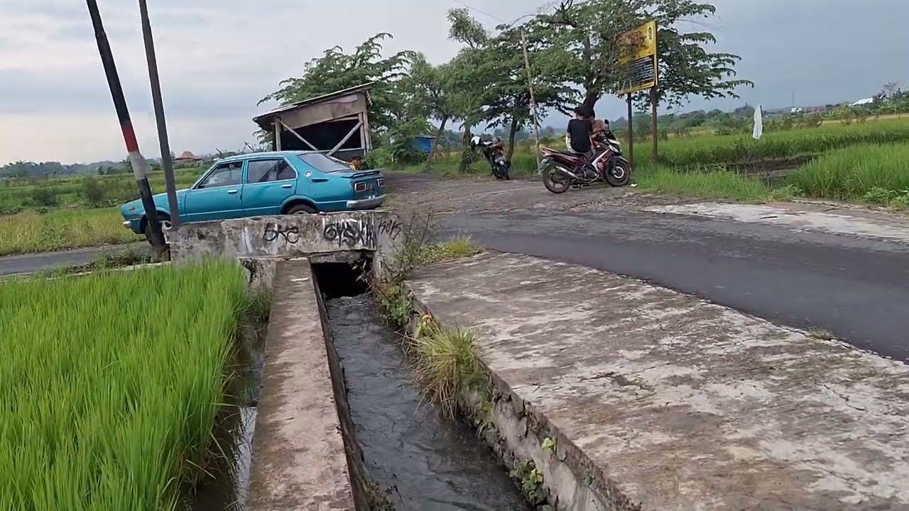 TERJUAL 