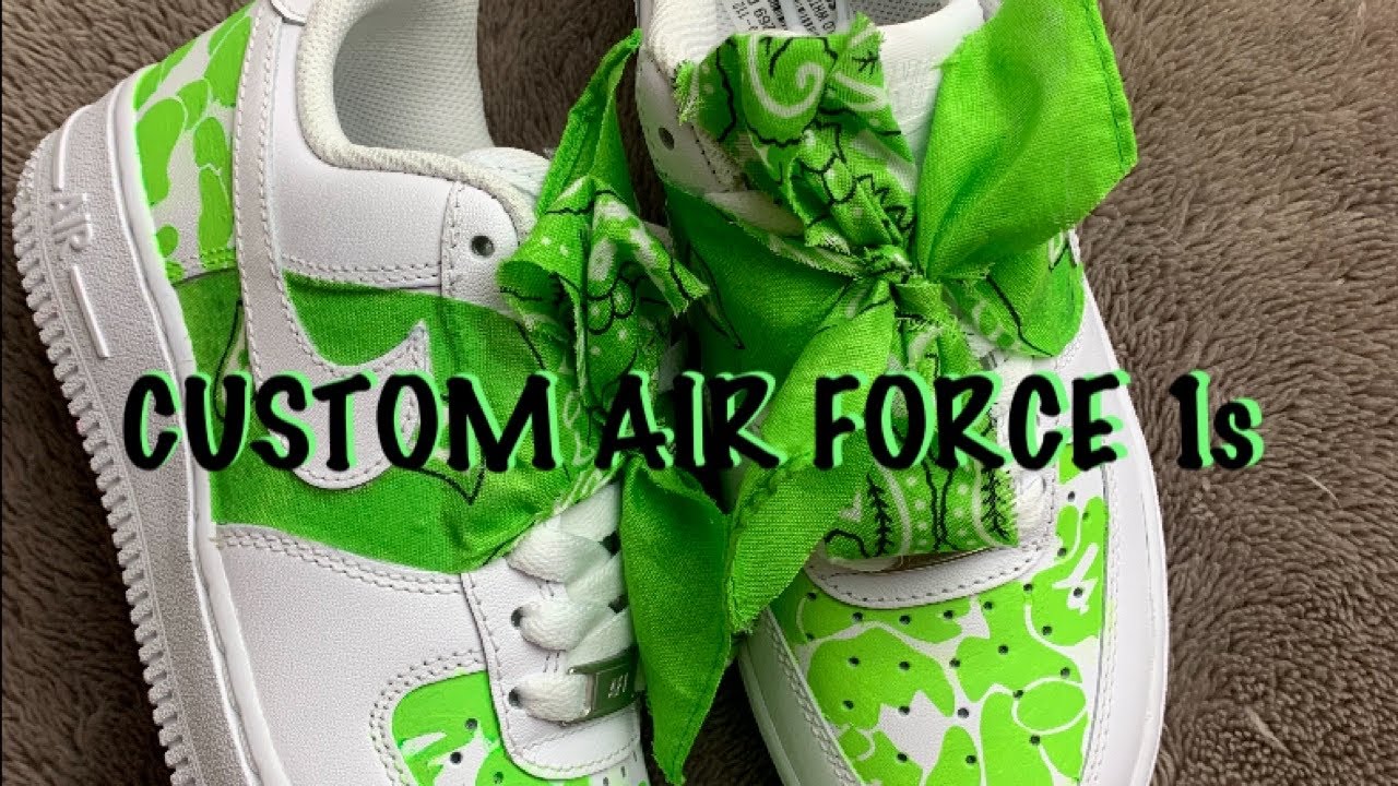 NIKE AIR FORCE 1 