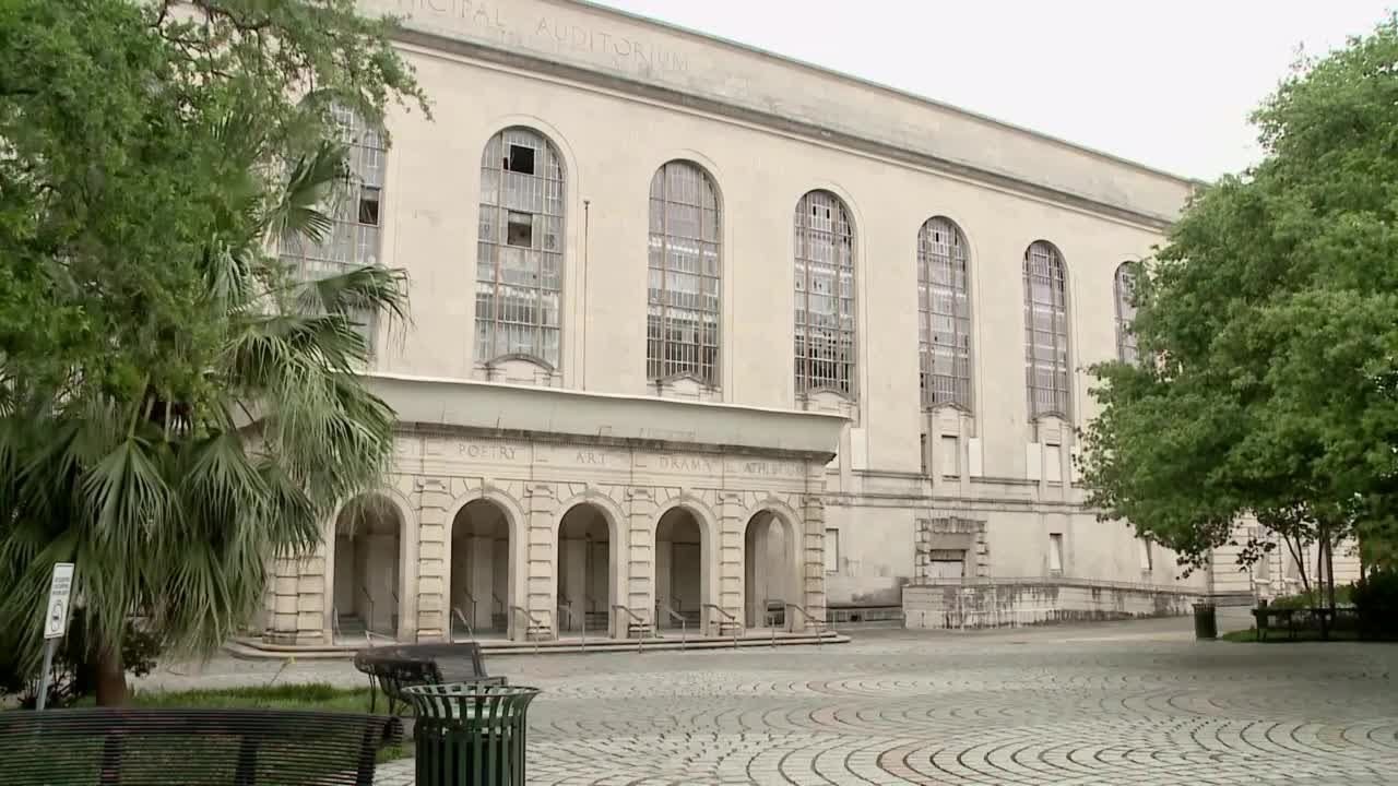 Move City Hall to Congo Square? Proposal drawing mixed notes
