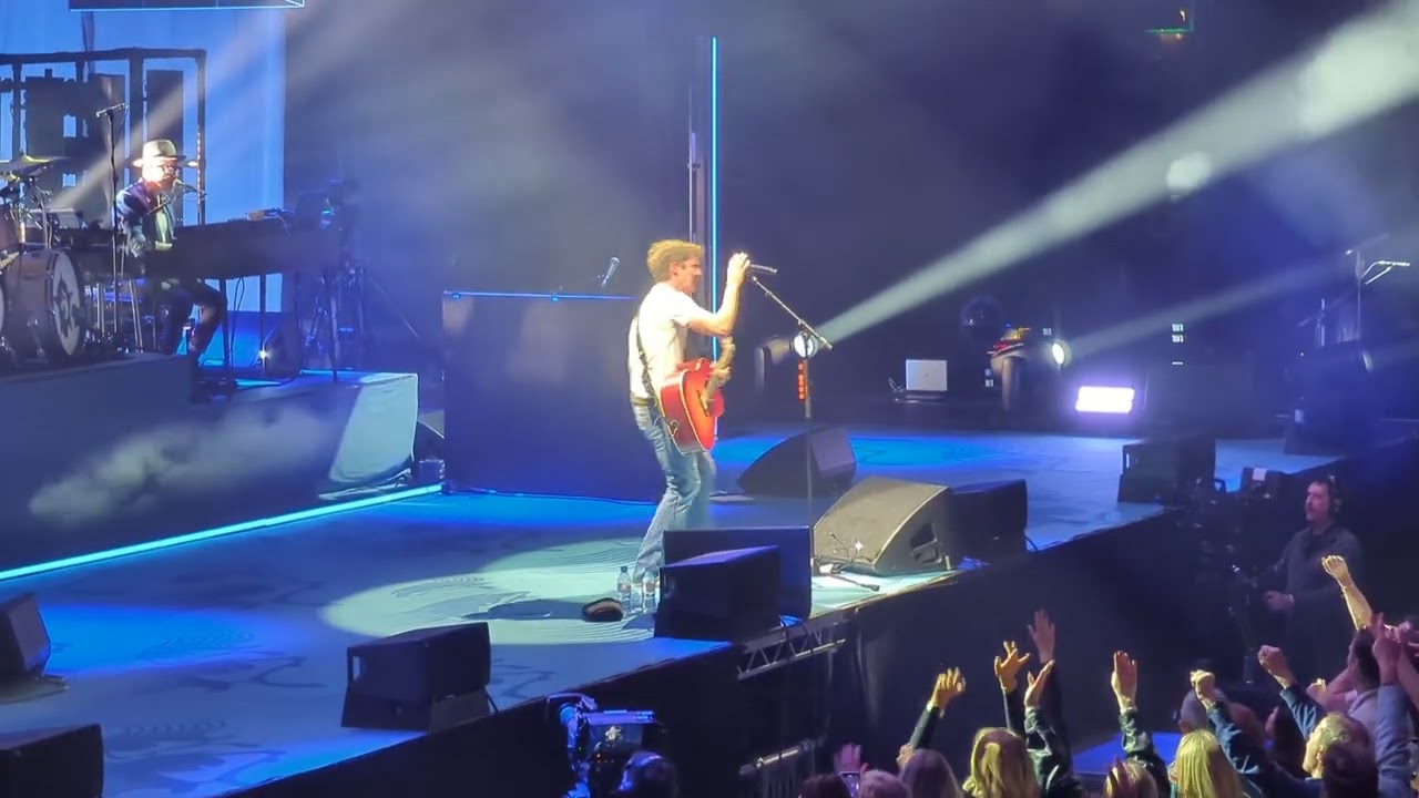 OK (Robin Schulz Cover) - James Blunt, Manchester AO Arena 15/02/2025