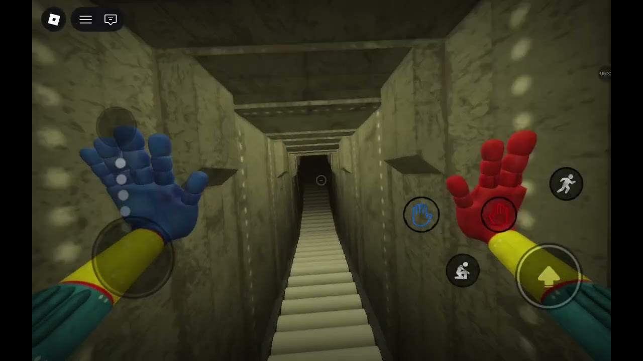 Playing Poppy playtime chapter 1 
