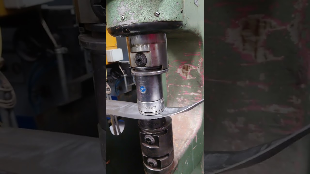 Eckold KF 460 Kraftformer Metalworker - Function Test. #machinetools #metalworking