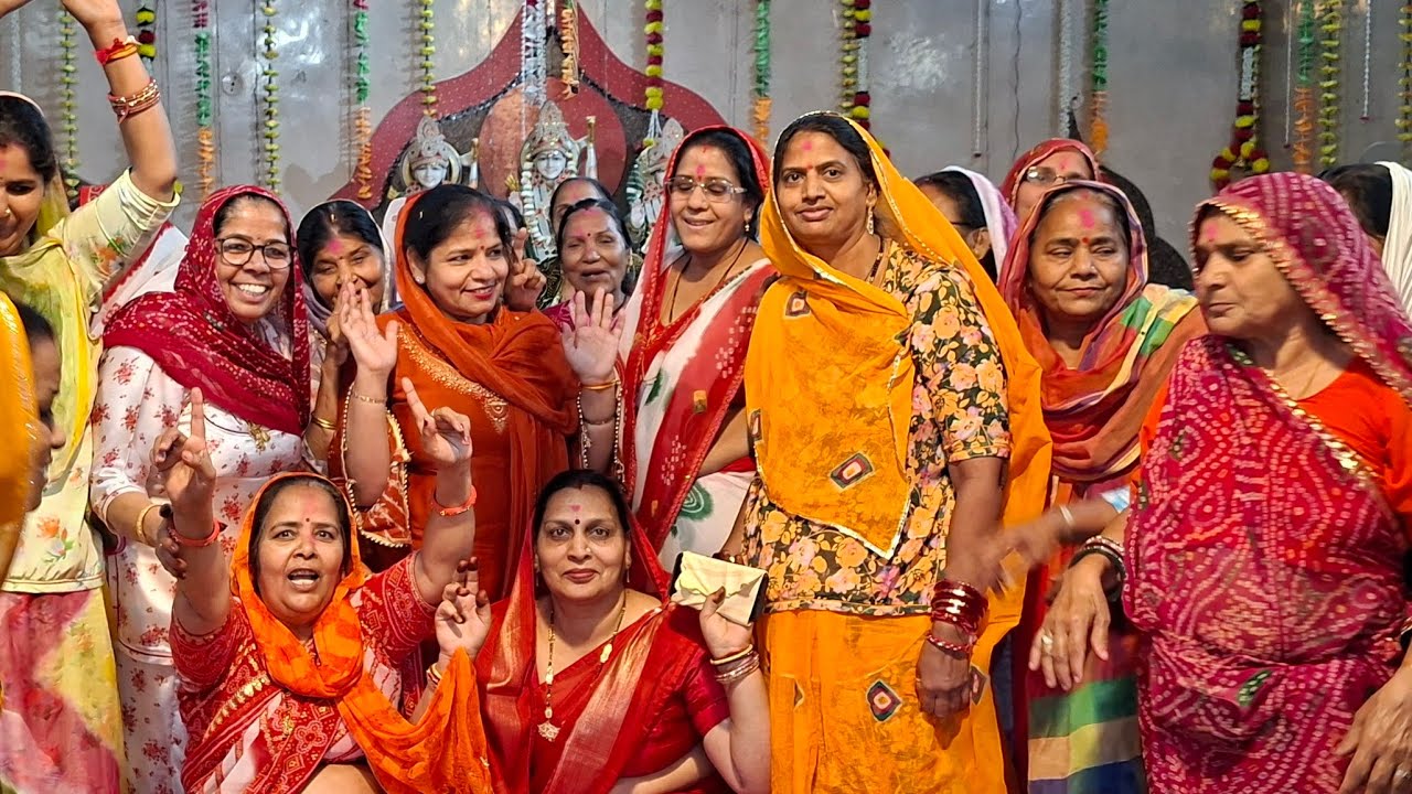 Vandana S सबको होली की राम रामजी आओ पधारो म्हारी लाइव में स्वागत है आप सबका 🙏