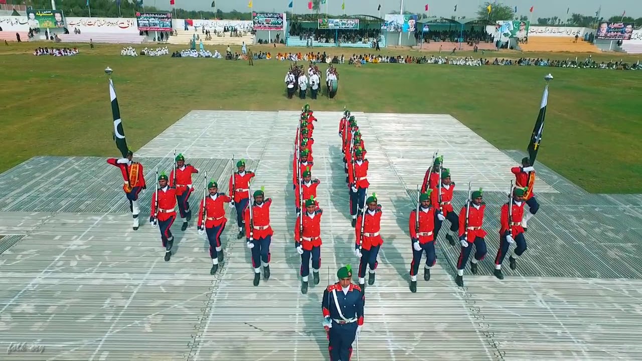 Mind Blowing performance of Pak Army-Combat Drill-Parade-New Video -پاک فوج پریڈ