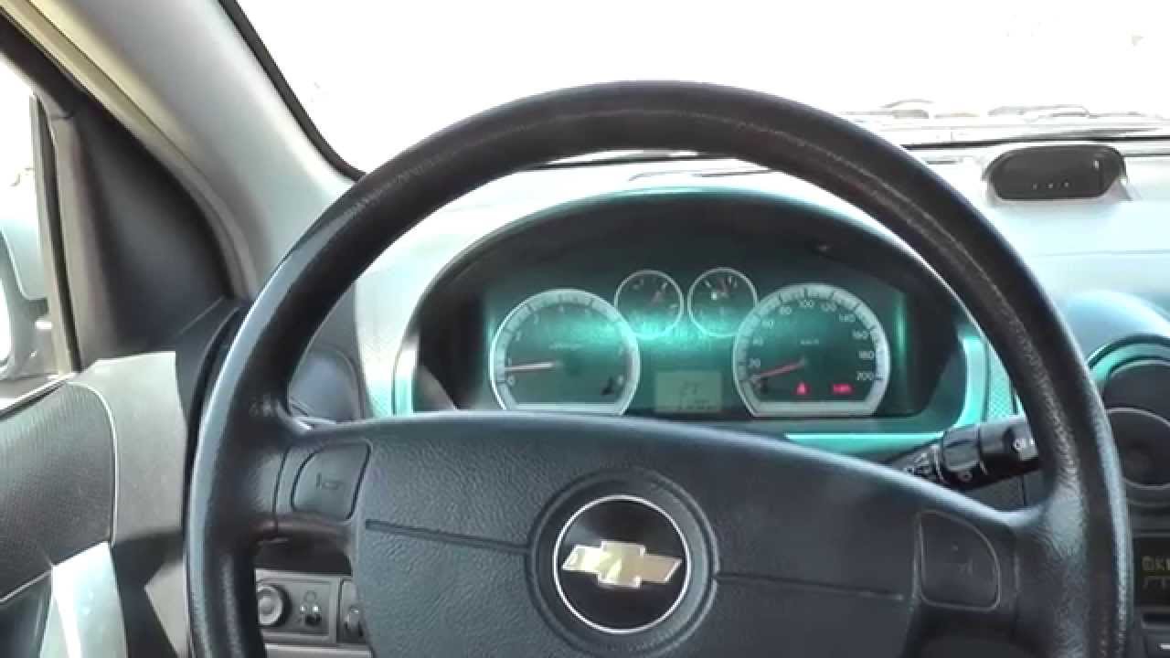 Обзор интерьера Chevrolet Aveo