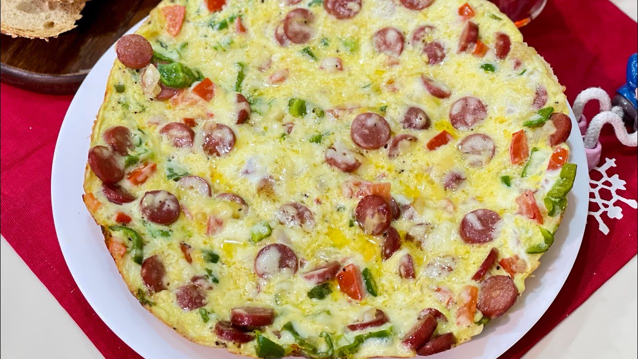 طاسة البيض بالسوسيس تووووووحفه جدا 💯😋قولولي انتو كمان فطرتوا ايه 😉♥️